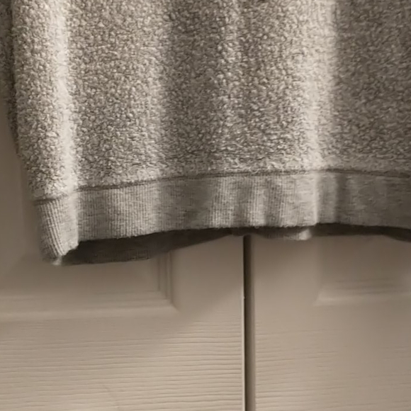 Grey Billabong Sweater (size small) - Picture 3 of 5